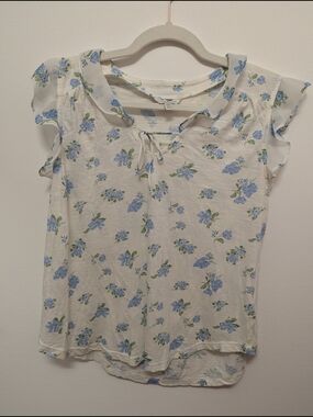 Women's Floral Tie-Neck Short Sleeve Top - Blue on White